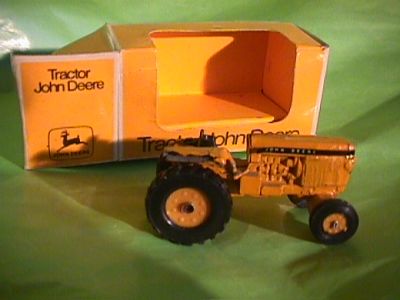 John Deere toy Tractor made in Argentina